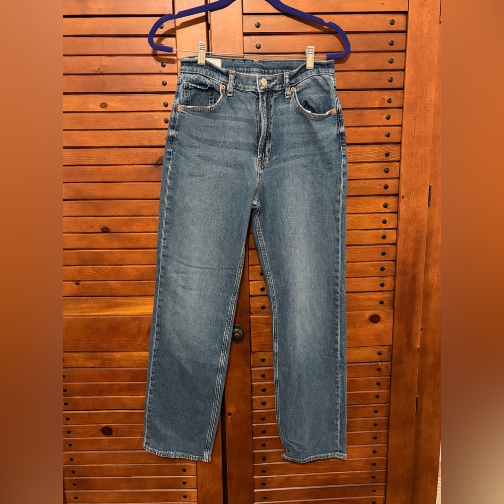 Gap high rise 90s loose fit straight leg jeans